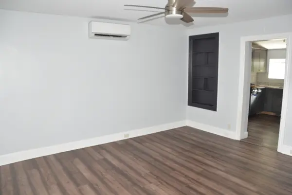 317 W Union Blvd, Bethlehem, PA 18018-3728
