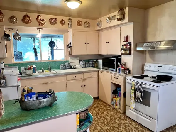 7647 Wise Rd, Auburn, CA 95603-9738