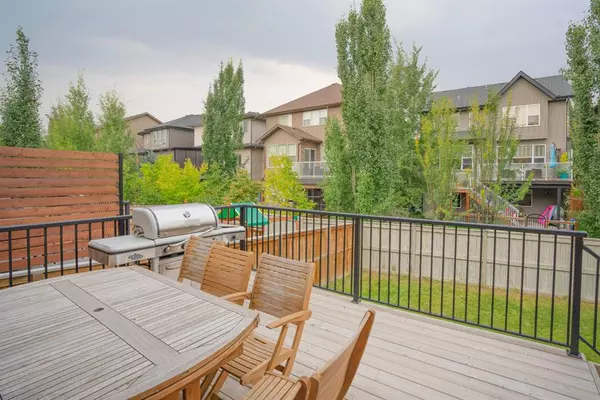 Ab T4b 3t5,,Coopers Airdrie