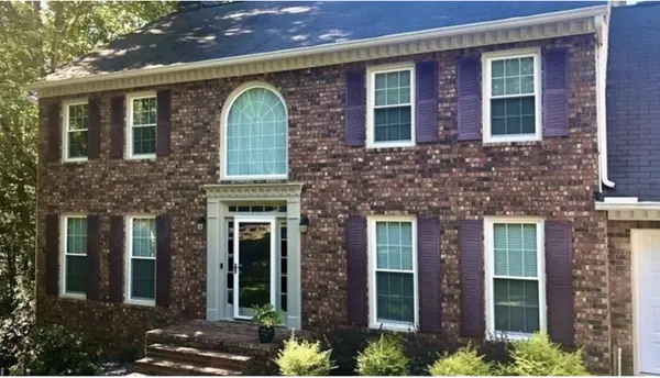 2720 Battery Trce NW, Marietta, GA 30064-5011