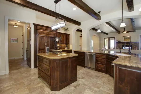 207 Corte Sendero, Lincoln, CA 95648-7937