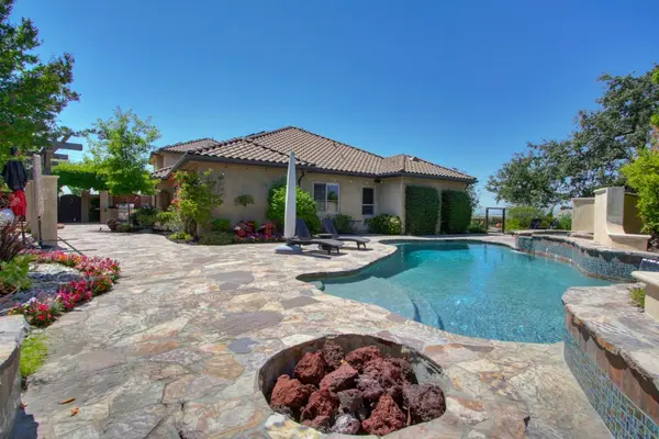 207 Corte Sendero, Lincoln, CA 95648-7937