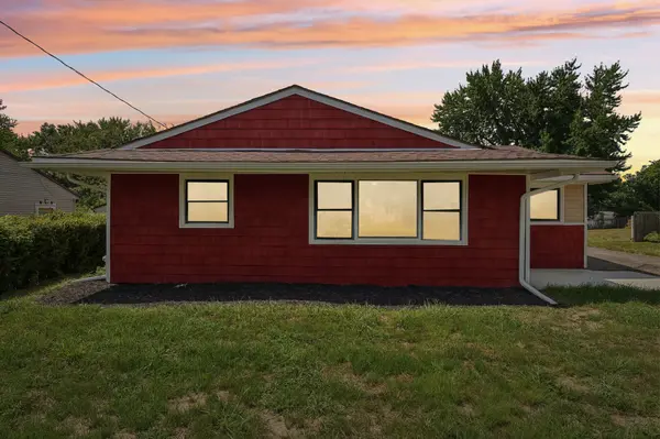 38 Rutledge Dr, Youngstown, OH 44505-4940