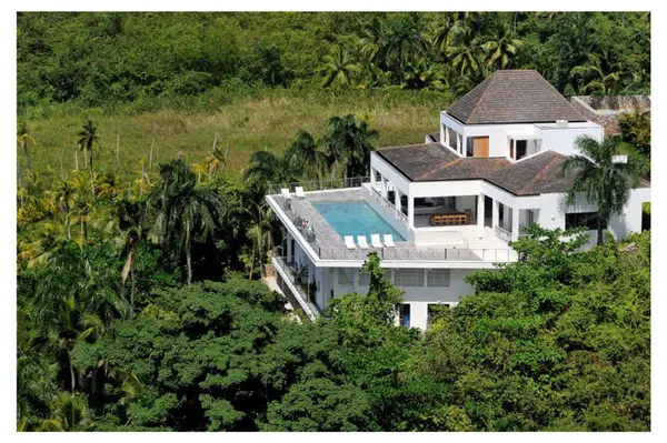 Waterfront Villa in Dominican Republic #YR, Caribbean,