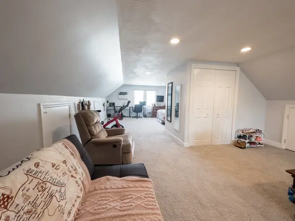 5 Bradford Ave #5, Medford, MA 02155-6019