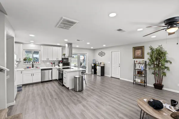 23388 Valeta Dr, Chowchilla, CA 93610-9024