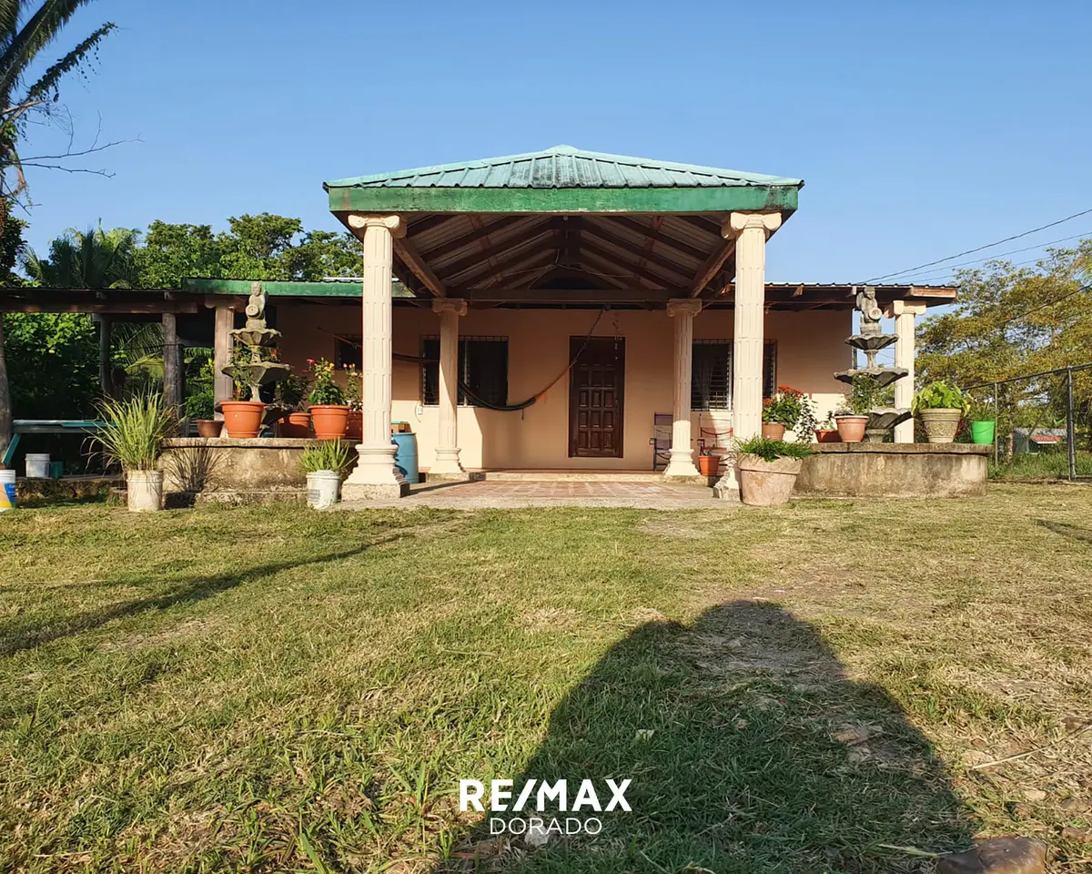 3 Bedroom 2 Bath Home in Cotton Tree, Cayo District,