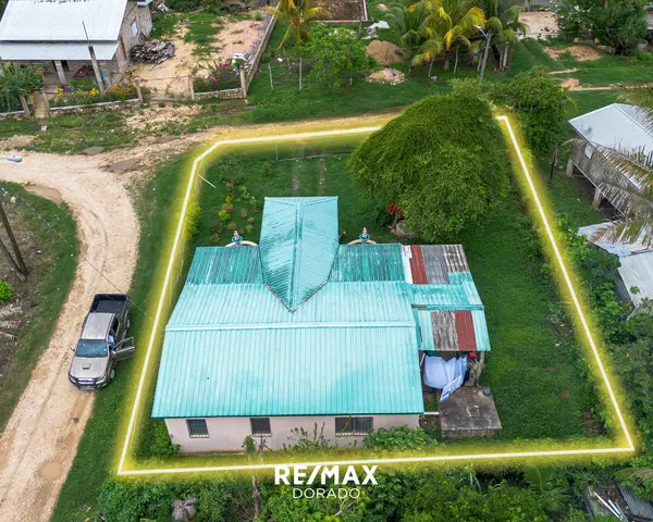 3 Bedroom 2 Bath Home in Cotton Tree, Cayo District,
