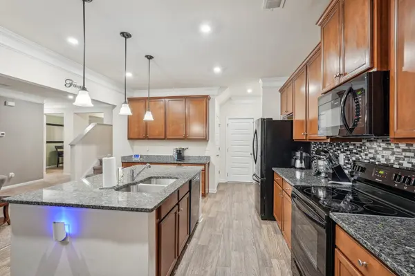 3391 Meadow Grass Dr, Dacula, GA 30019-1359