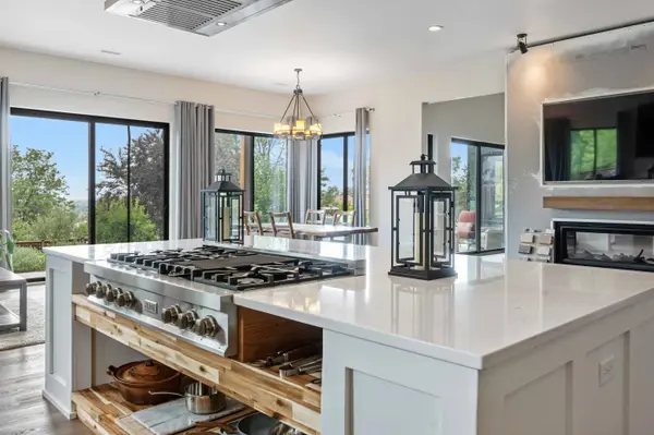 8250 W 63rd Ave, Arvada, CO 80004-3416