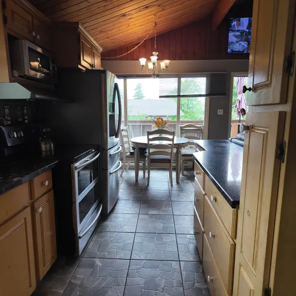 3 Kenhill Beach Rd., Dunsford,