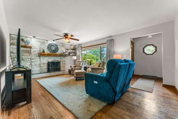 606 Miller Ave New Castle, PA 16101-1455