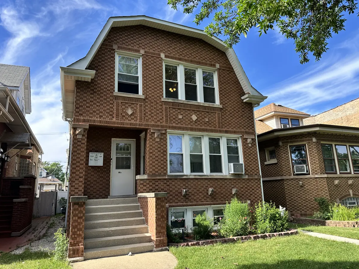 5418 W School St #2, Chicago, IL 60641-4185