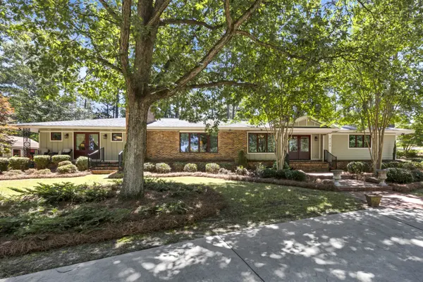 6100 Lakeshore Dr, Columbia, SC 29206-4332