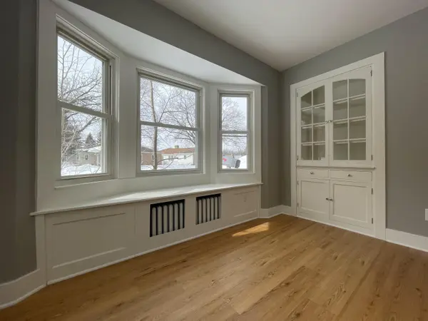 4059 Brunswick Ave S, St Louis Park, MN 55416-2708