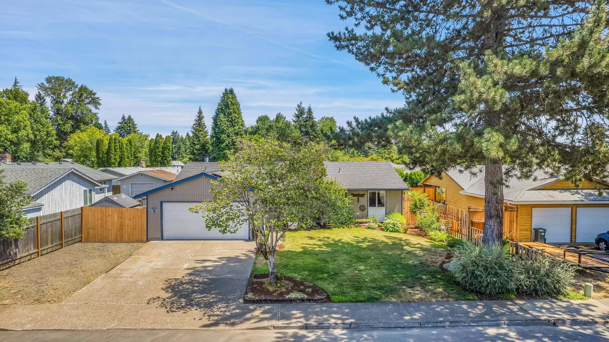 1322 SE 28th Ave, Hillsboro, OR 97123-7351