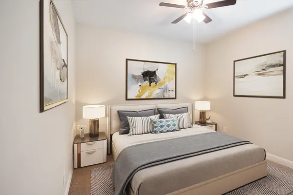2316 Creekview Dr, Granbury, TX 76048-5726