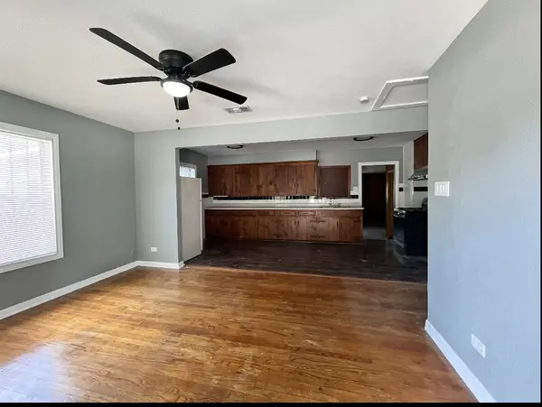 327 W Southcross Blvd, San Antonio, TX 78221-1157