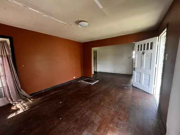 2014 Texas Ave, San Antonio, TX 78228-5139