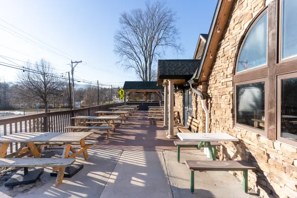 6254 Main St, Tannersville, NY 12485-7723