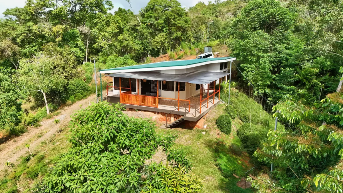 Perez Zeledon,,Miravalles