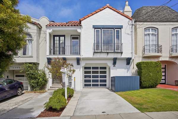 1372 22nd Ave, San Francisco, CA 94122-1604