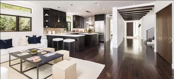 Los Angeles, CA 90048,N La Jolla Ave