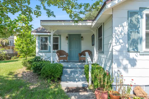 851 South K Street, Pensacola, FL 32502