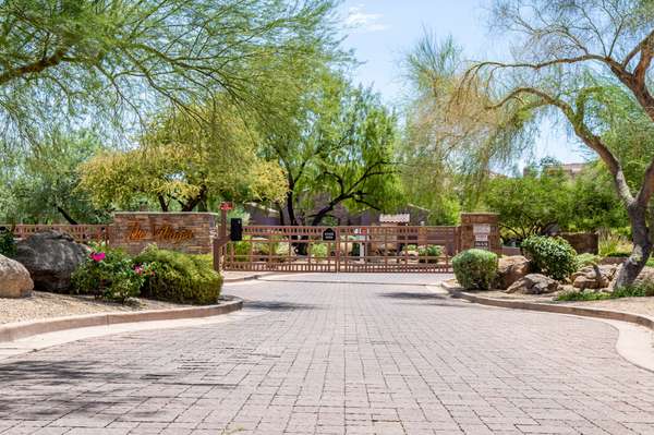 Phoenix, AZ 85050-4913,3935 E Rough Rider Rd #1125