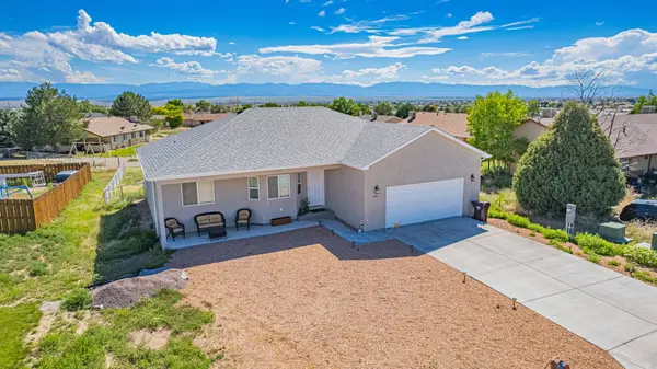 336 W Marble Dr, Pueblo, CO 81007-6384