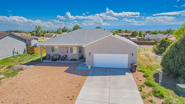 336 W Marble Dr, Pueblo, CO 81007-6384