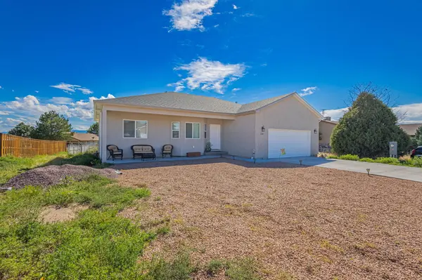 336 W Marble Dr, Pueblo, CO 81007-6384
