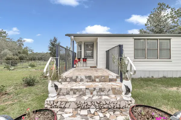 14291 Southeast 26 Street, Morriston, FL 32668