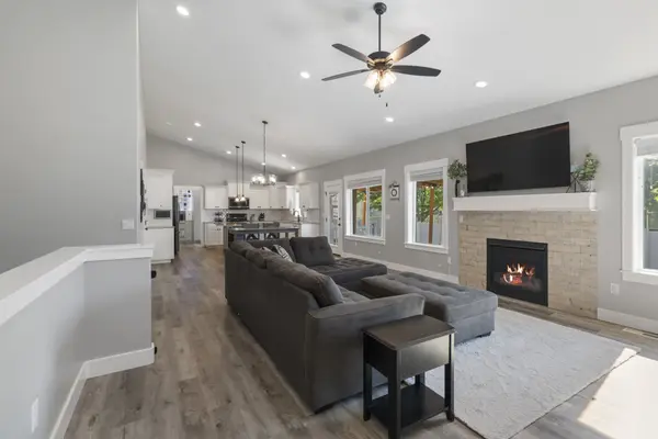 3576 N 2550 W, Farr West, UT 84404-8620