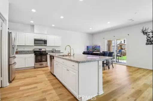 38242 Laisser Ln Palmdale, Ca 93552,