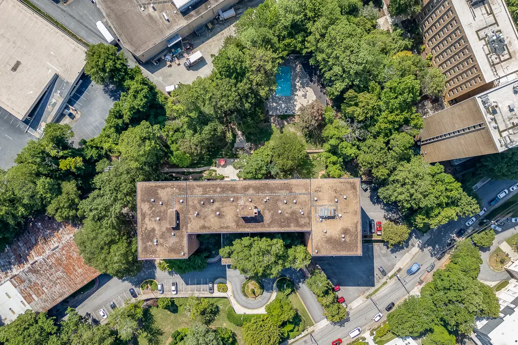 2965 Pharr Court South NW #118, Atlanta, GA 30305-2133