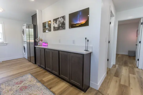 228 W 10th St, Casper, WY 82601-3710
