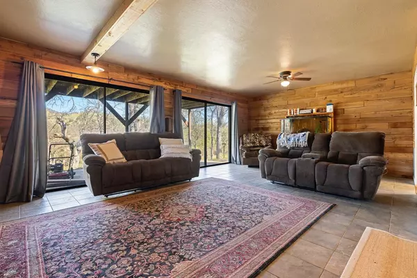 Coarsegold, CA 93614-9153,42547 Deep Forest Dr