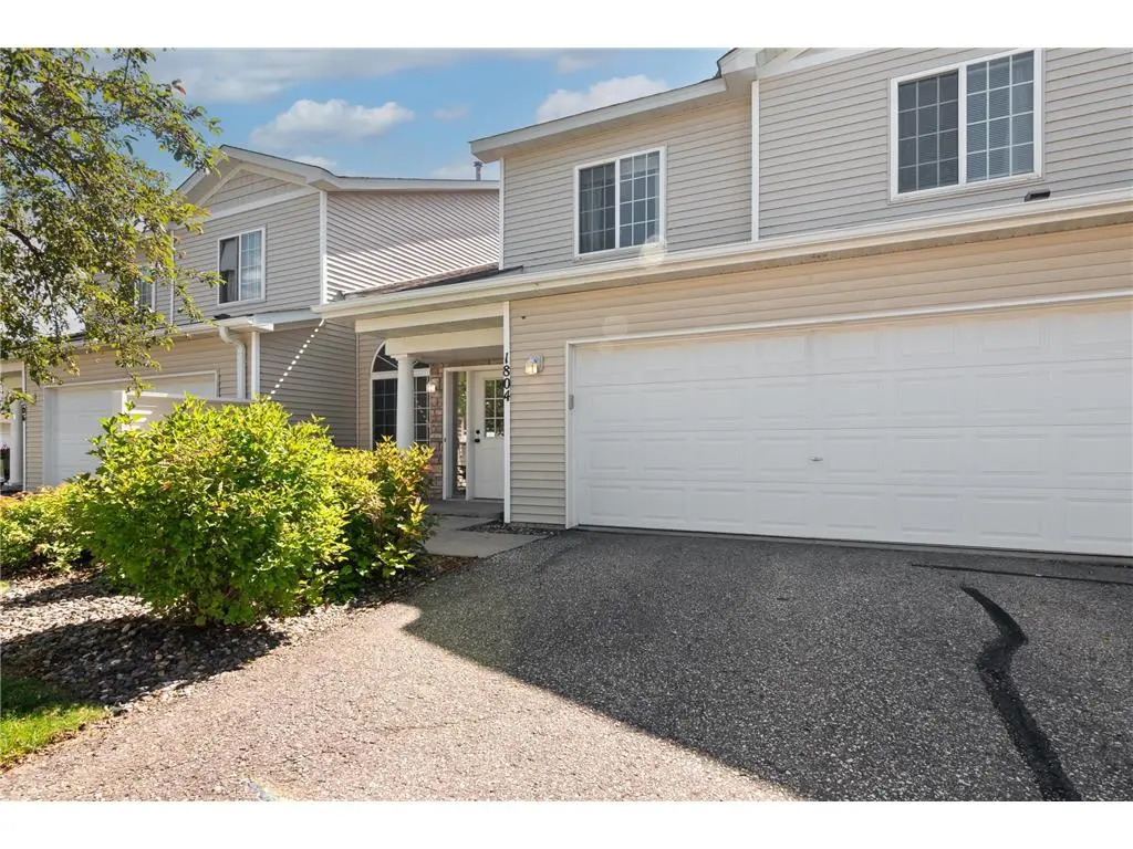 1804 Azalea Bay, Hudson, WI 54016-7272