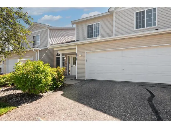 1804 Azalea Bay, Hudson, WI 54016-7272