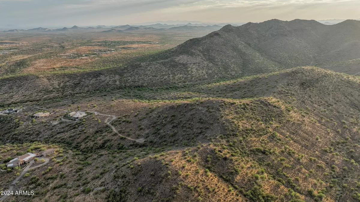 Cave Creek, AZ 85331-9013,4860 E Creek Canyon Rd