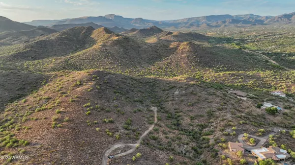 Cave Creek, AZ 85331-9013,4860 E Creek Canyon Rd