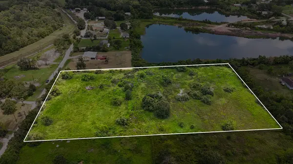 708 E Jasmine St, Fresno, TX 77545-8420