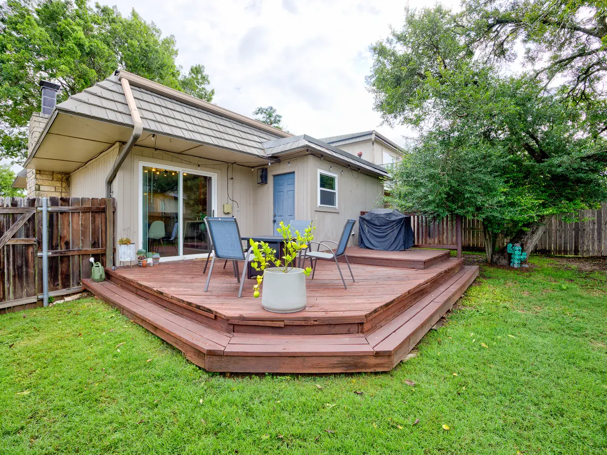 705 Castle Ridge Rd #Apt A, Austin, TX 78746-5169