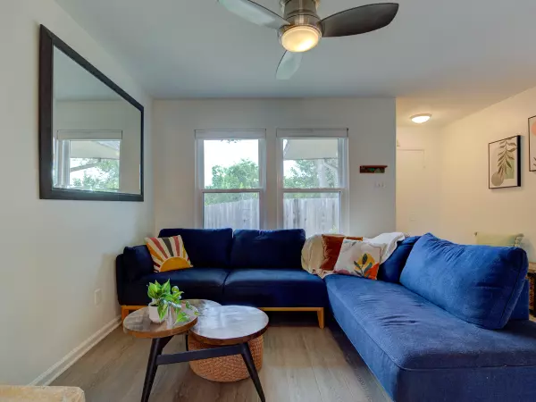 Austin, TX 78746-5169,705 Castle Ridge Rd #Apt A