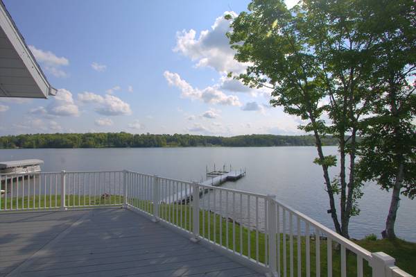 207 Noren Rd, Iron River, MI 49935-8480