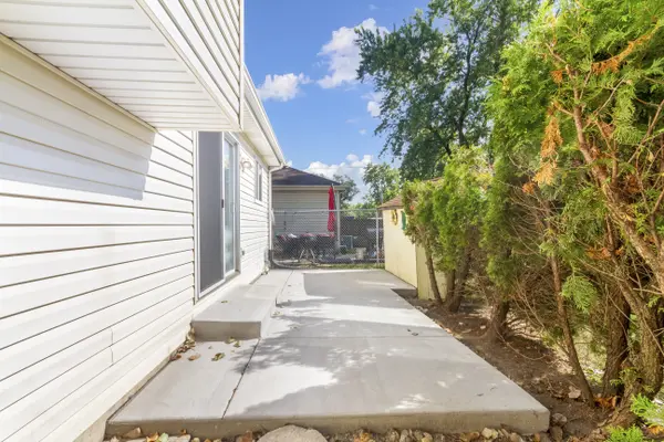 3420 Loverock Ave, Steger, IL