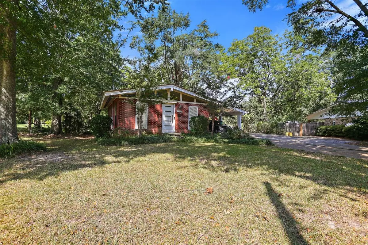 Pearl, MS 39208-3615,3205 Eastland Dr