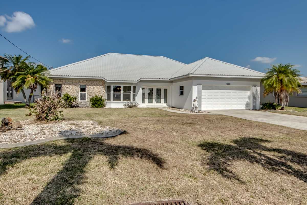 Cape Coral, FL 33904-9422,4918 Santa Monica Ct
