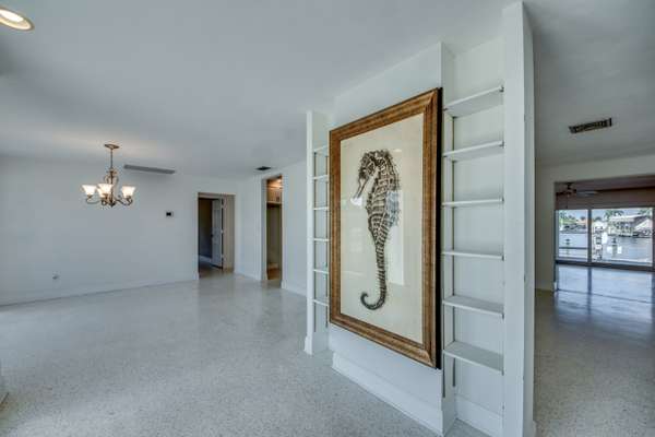 Cape Coral, FL 33904-9422,4918 Santa Monica Ct